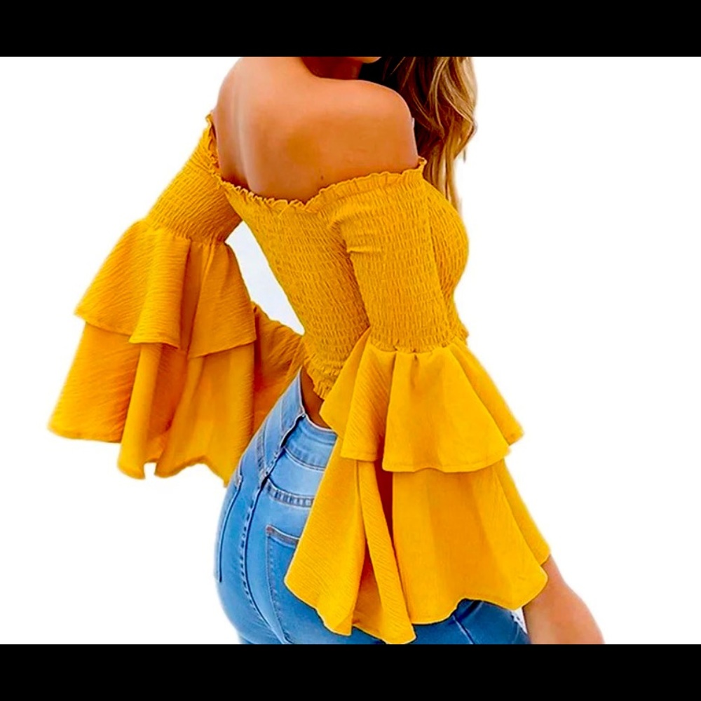Flared sleeve top